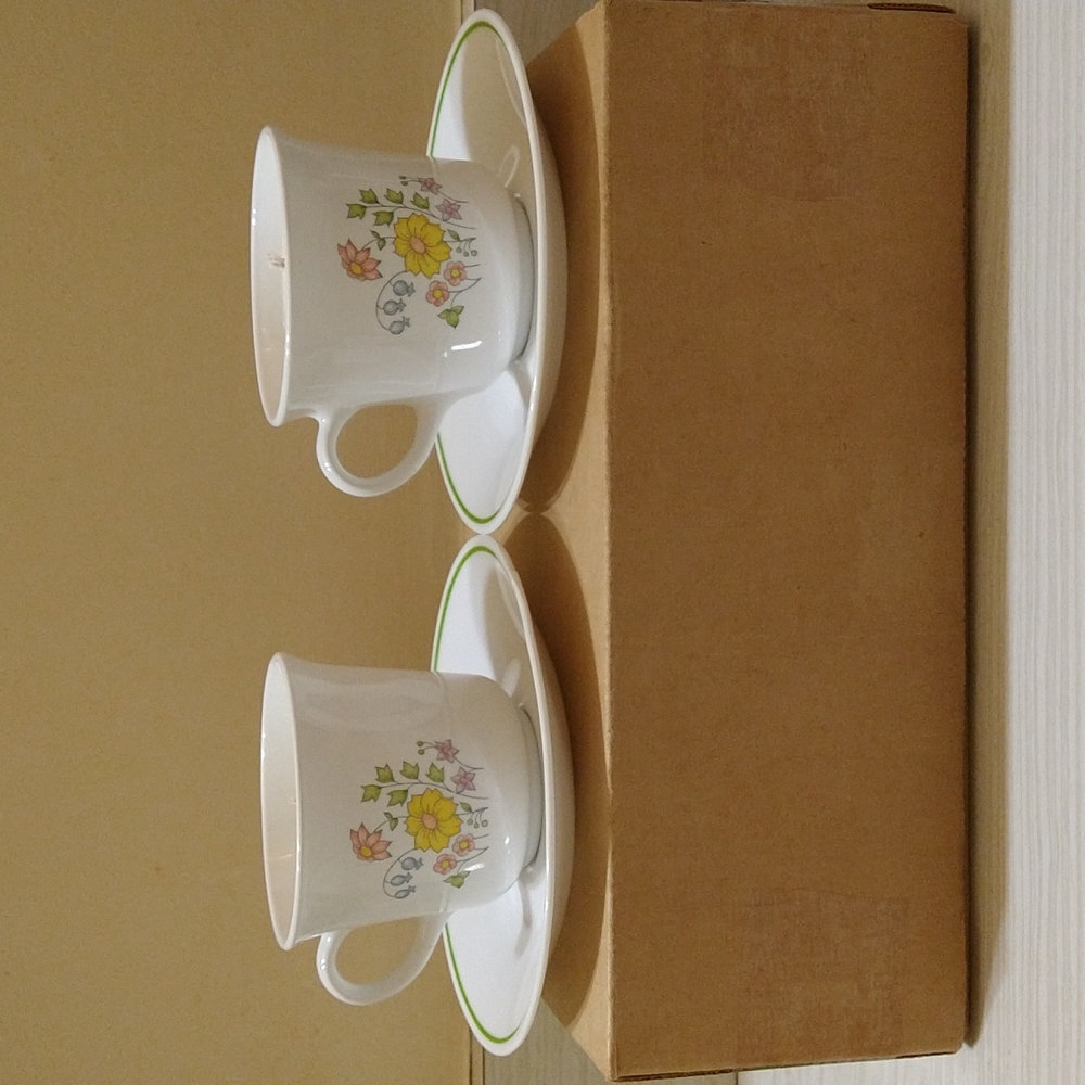 Vintage Set Of 2 Corning Corelle Candle Filled Coffee Tea Mugs Cups & Saucers - Picture 2 of 6
